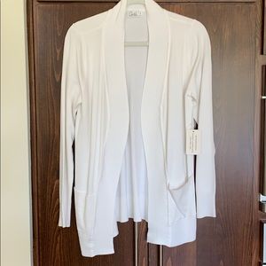 NWT Cielo Winter white cardigan